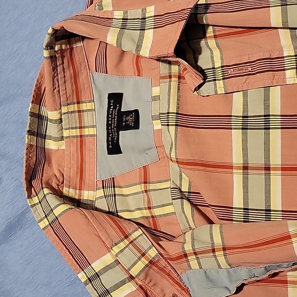 Men's L banana republic red plaid shirt. Spring '12 100% cotton - Picture 2 of 2